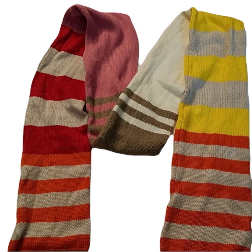 🎄Clearance 🎄Old Navy Scarf - Picture 1 of 3